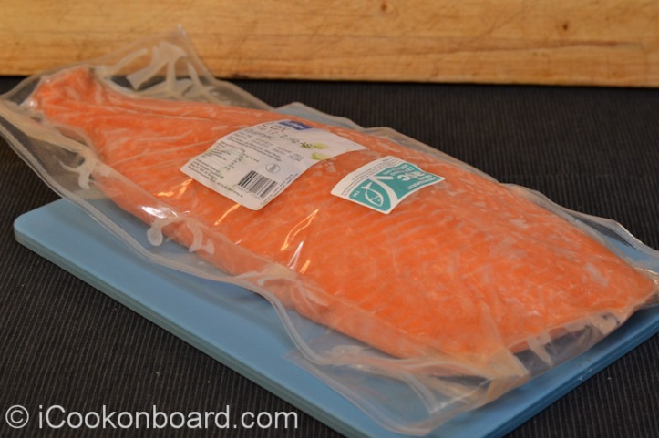Frozen Salmon Fillet *Always thaw inside the fridge(vegs.room @ 4'C) overnight. 